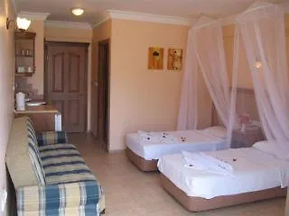 Rosy Pension Kuşadası