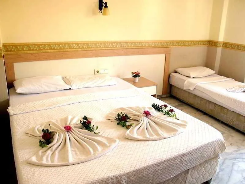 Otel Rosy Pension Kuşadası